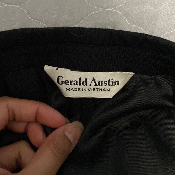 Men's Black Gerald Austin Suit (Blazer & Pants) - Picture 6 of 16